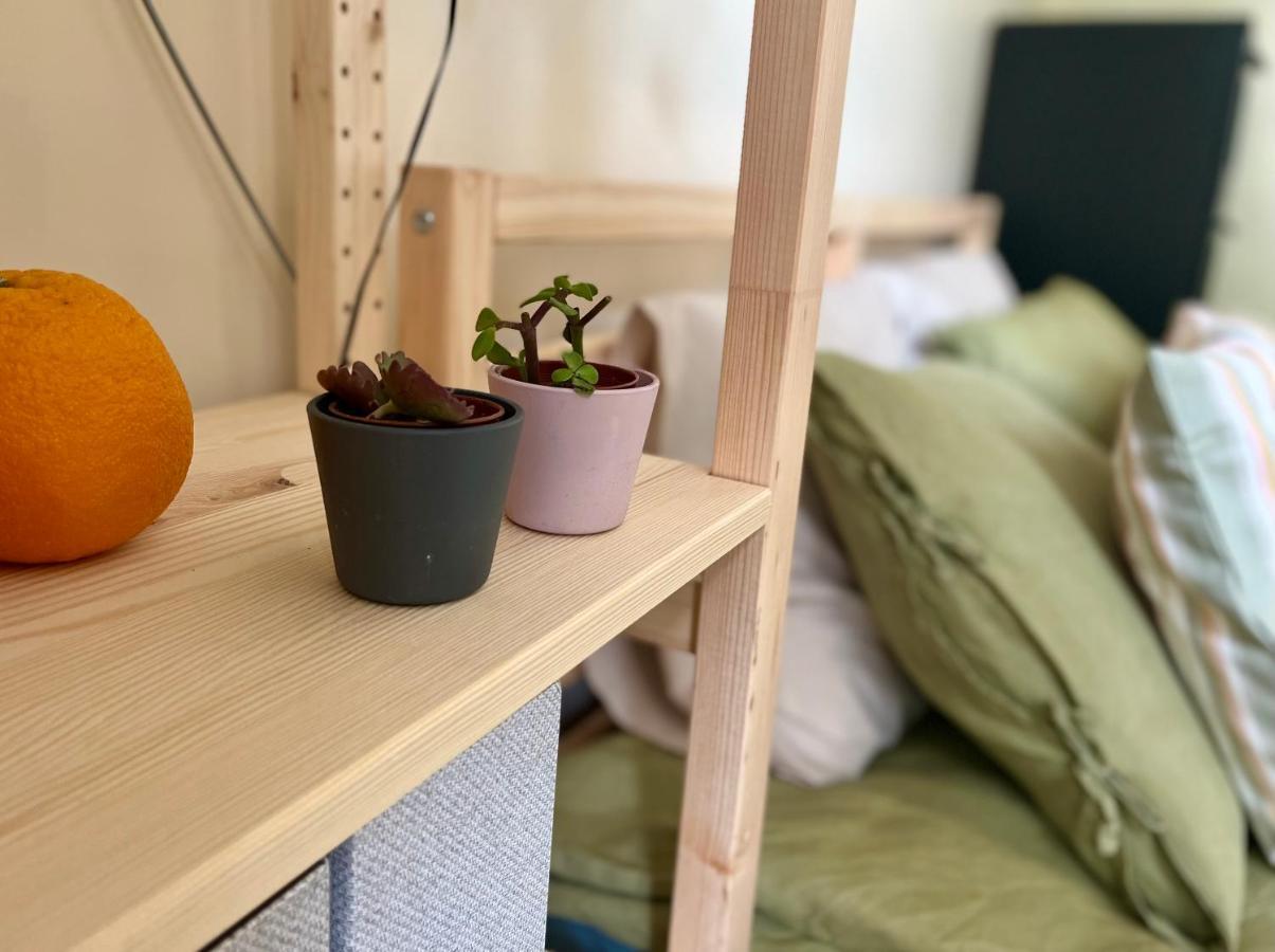 Cozy Vibes Like Home It Is Quiet Apartment With Three Bedrooms Riga Luaran gambar