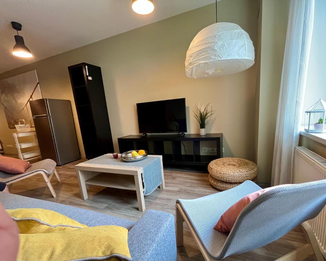 Cozy Vibes Like Home It Is Quiet Apartment With Three Bedrooms Riga Luaran gambar